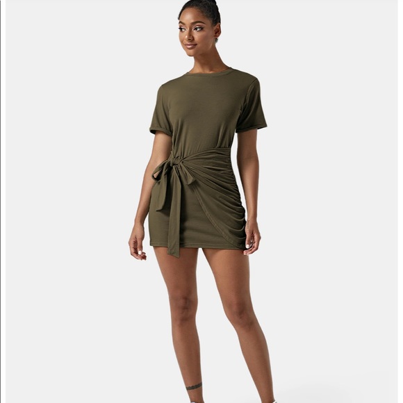 Halara dress - Picture 5 of 7